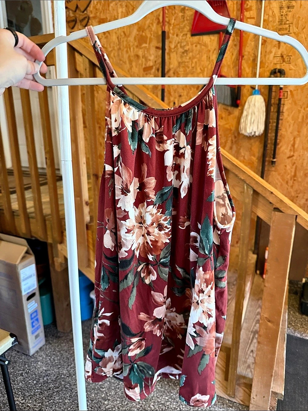 Papermoon Floral Halter Neck Keyhole Tank Top Red & Green Large